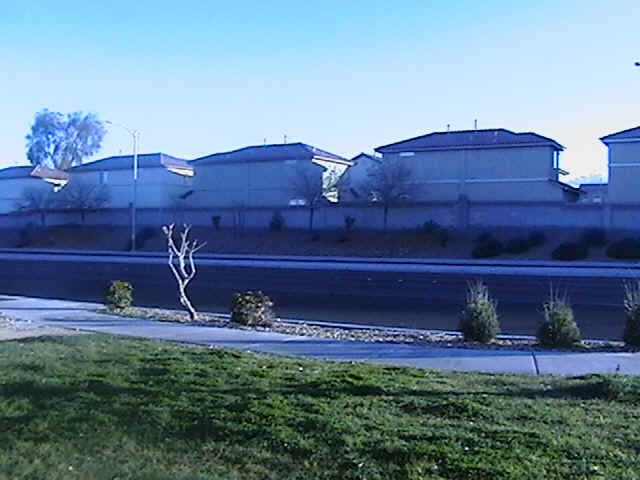 imga0495.jpg (111173 bytes)